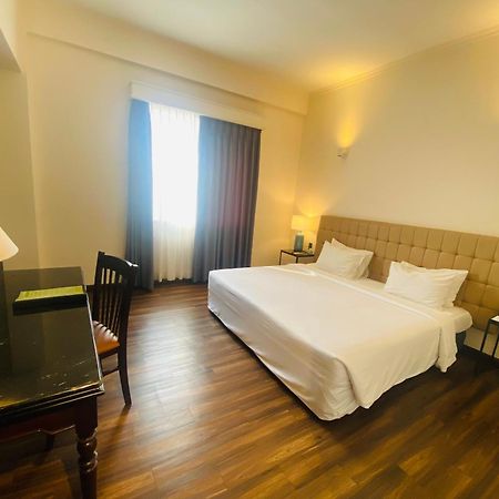 Liberty 2 Hotel Ho Chi Minh Zewnętrze zdjęcie
