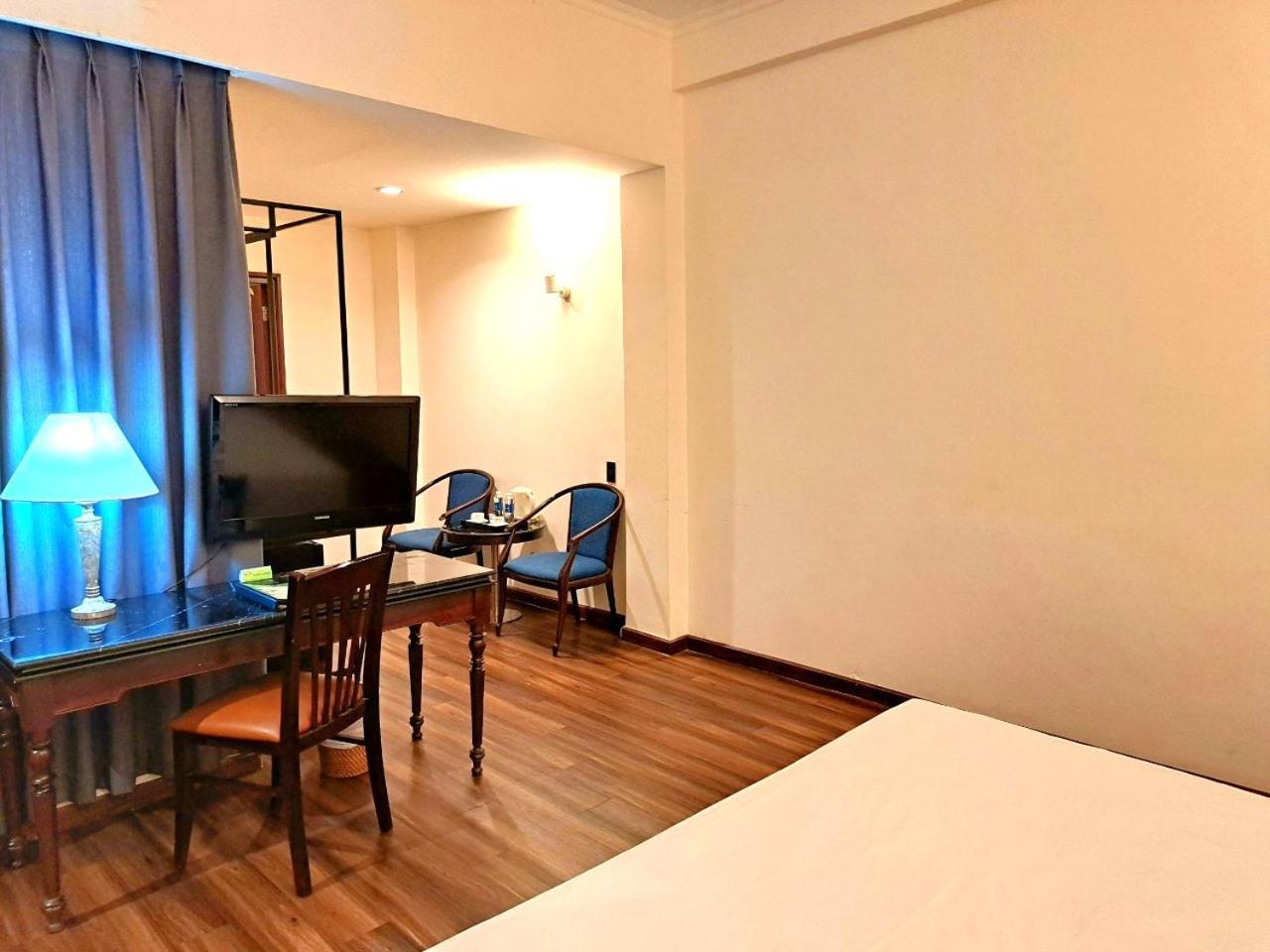 Liberty 2 Hotel Ho Chi Minh Zewnętrze zdjęcie