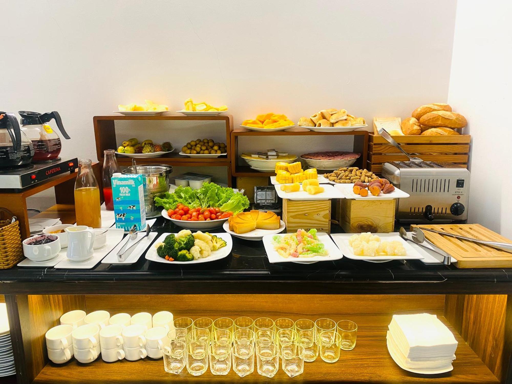 Liberty 2 Hotel Ho Chi Minh Zewnętrze zdjęcie