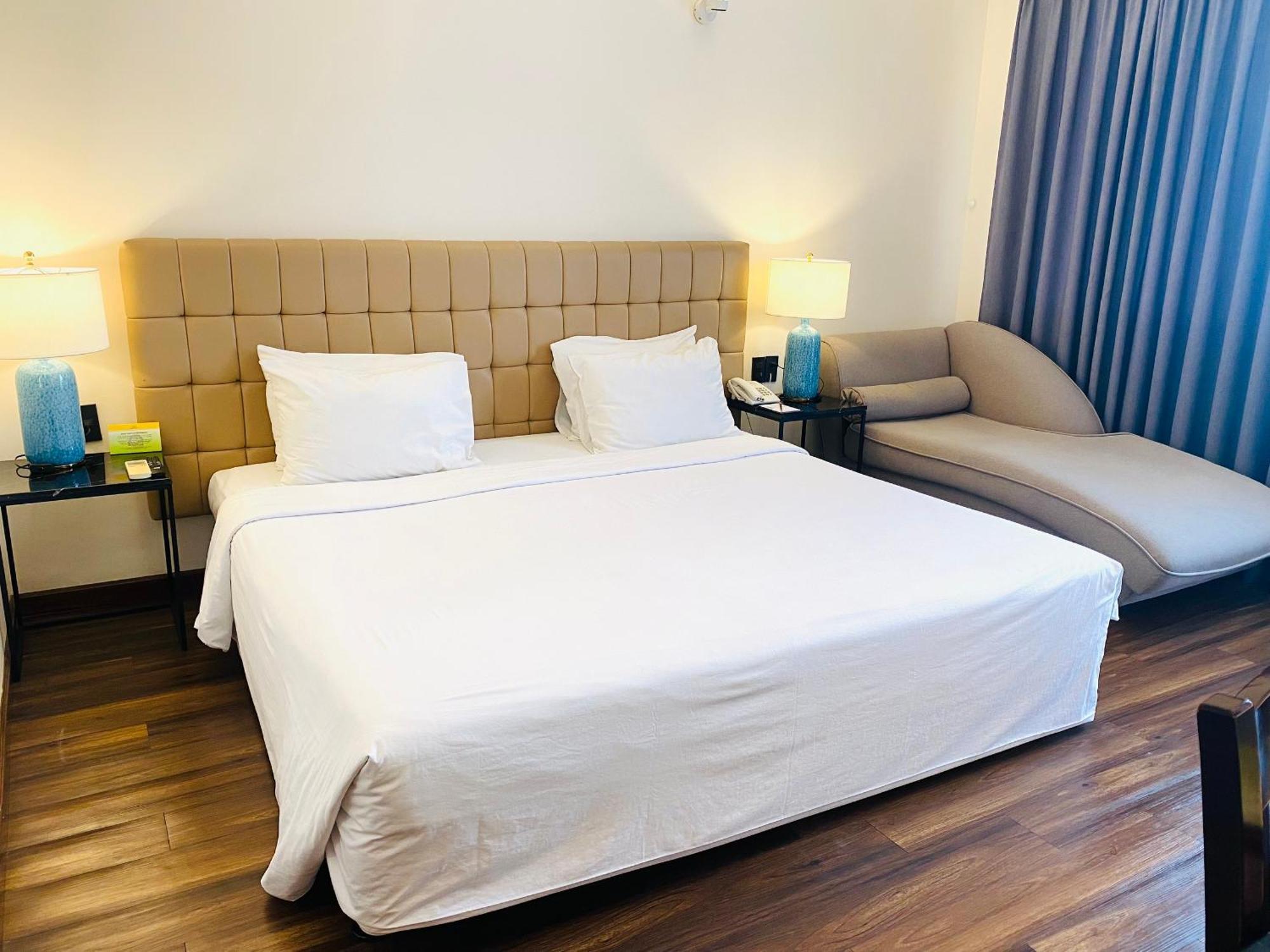 Liberty 2 Hotel Ho Chi Minh Zewnętrze zdjęcie